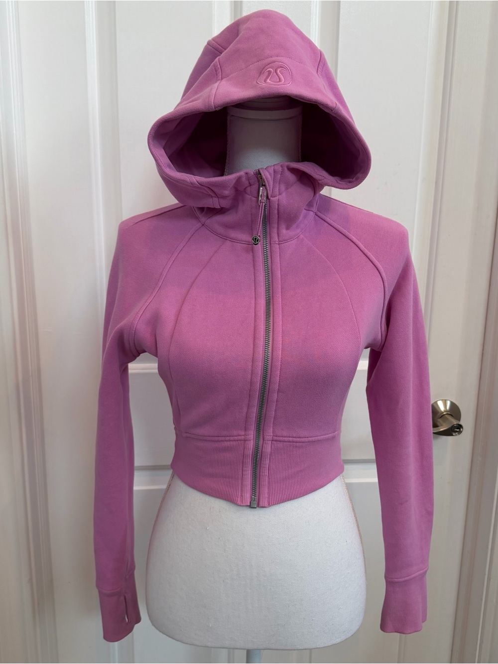 Lululemon Cropped Scuba Hoodie